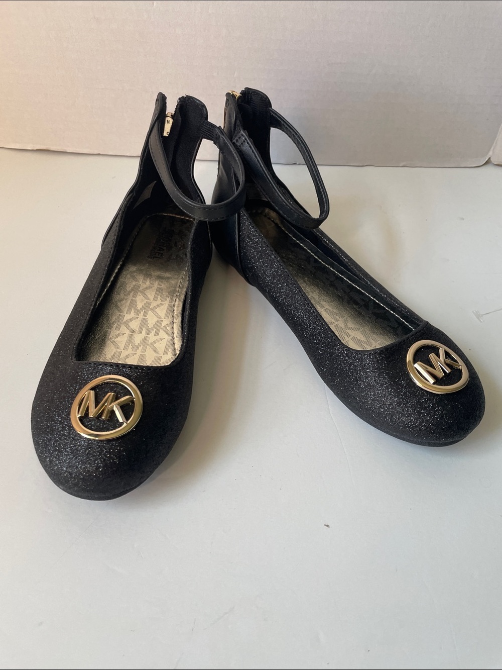 Michael Kors Youth ( Big Girls ) Size 2 Black Glitter MK Logo Ankle-Strap Flats